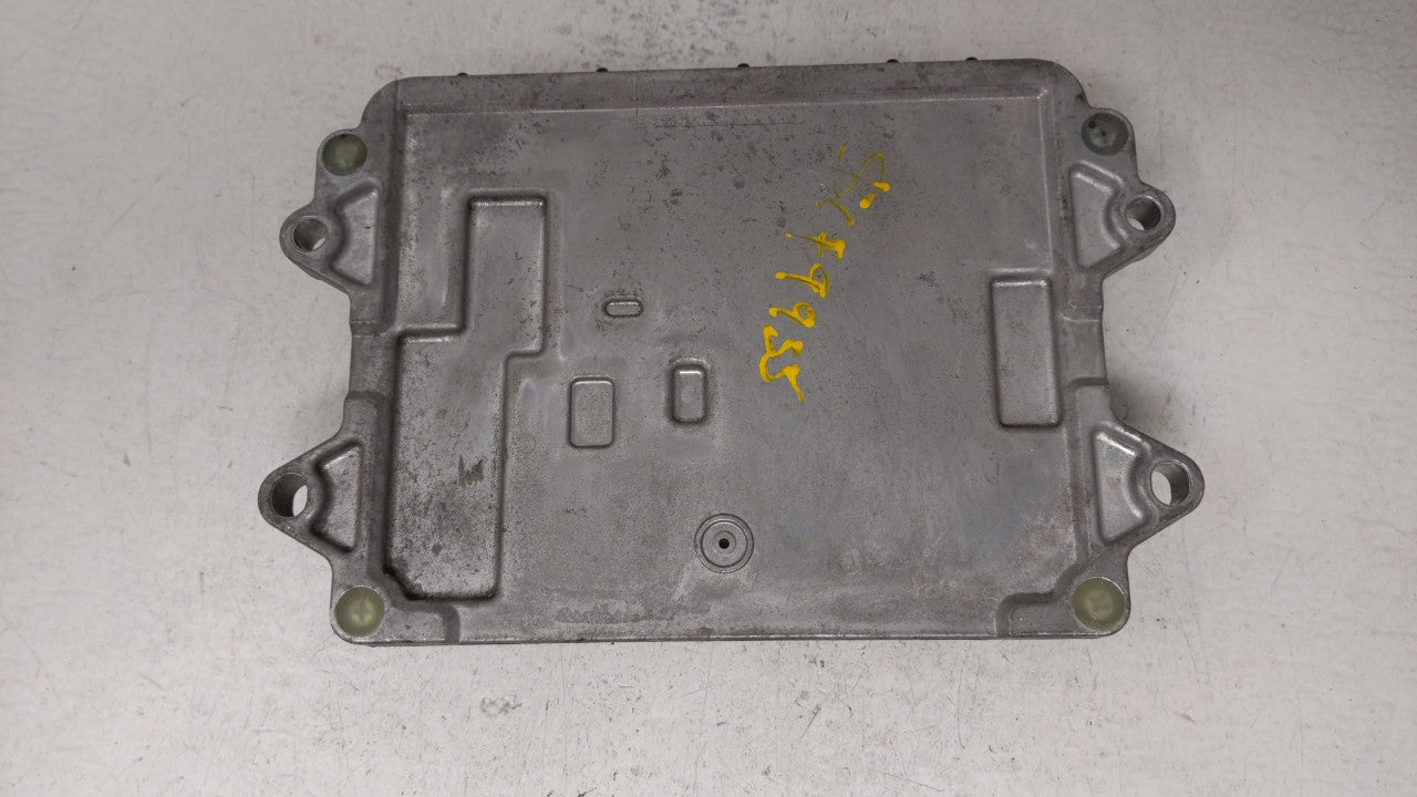 2014 Mazda 3 PCM Engine Control Computer ECU ECM PCU OEM P/N:PE19 18 881A PS5G 18 8K2, PEDM 18 881, PEAB 18 881A Fits OEM Us