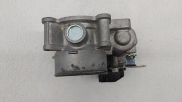 2012-2014 Mazda 3 Throttle Body P/N:PE01 13 640 A PE01 13 640 B, 152009S18, 640 K4238 6R26 Fits Fits 2012 2013 2014 OEM Used Auto Parts