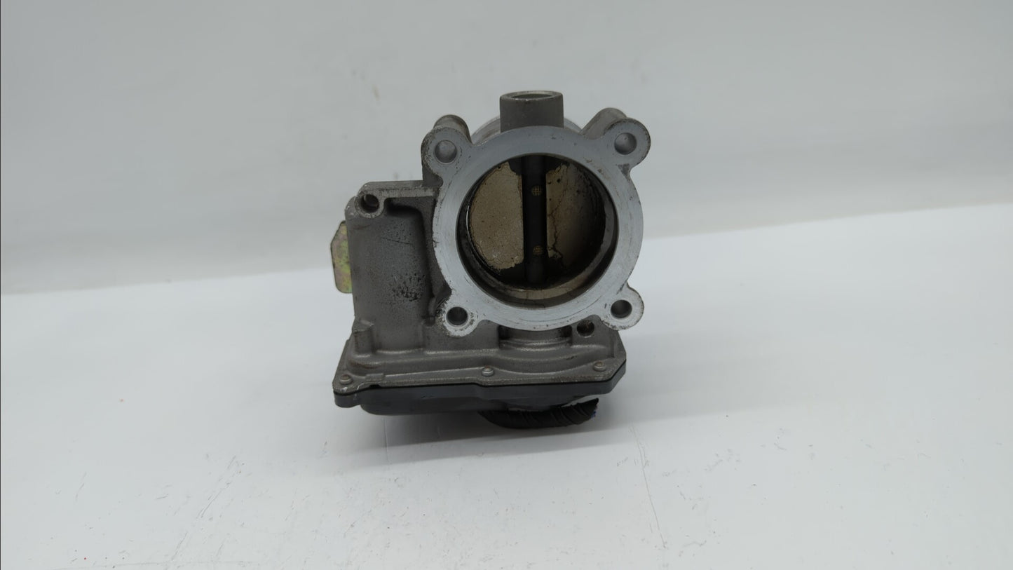 2012-2014 Mazda 3 Throttle Body P/N:PE01 13 640 A PE01 13 640 B, 152009S18 Fits Fits 2012 2013 2014 OEM Used Auto Parts - Oe