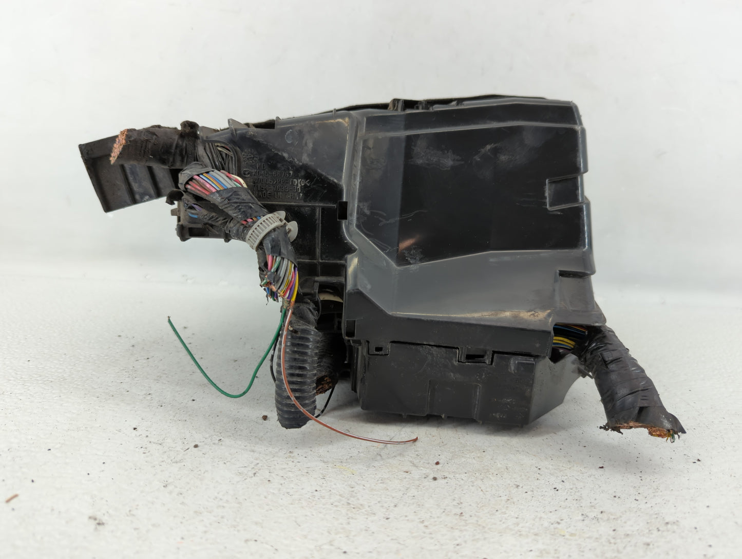 2013-2022 Mazda Cx-5 Fusebox Fuse Box Panel Relay Module P/N:KD45 66760 K7005 KD45-675X0 C Fits OEM Used Auto Parts - Oemuse