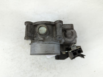 2014-2017 Mazda Cx-5 Throttle Body P/N:0784 152003025 Fits Fits 2014 2015 2016 2017 2018 OEM Used Auto Parts