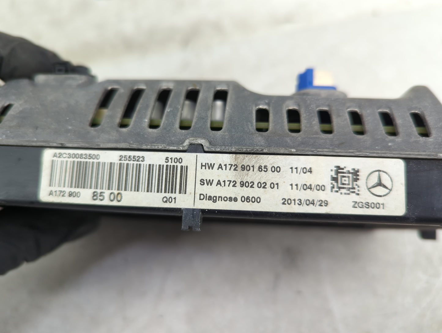 Mercedes-benz C-class Information Display Screen - Oemusedautoparts1.com