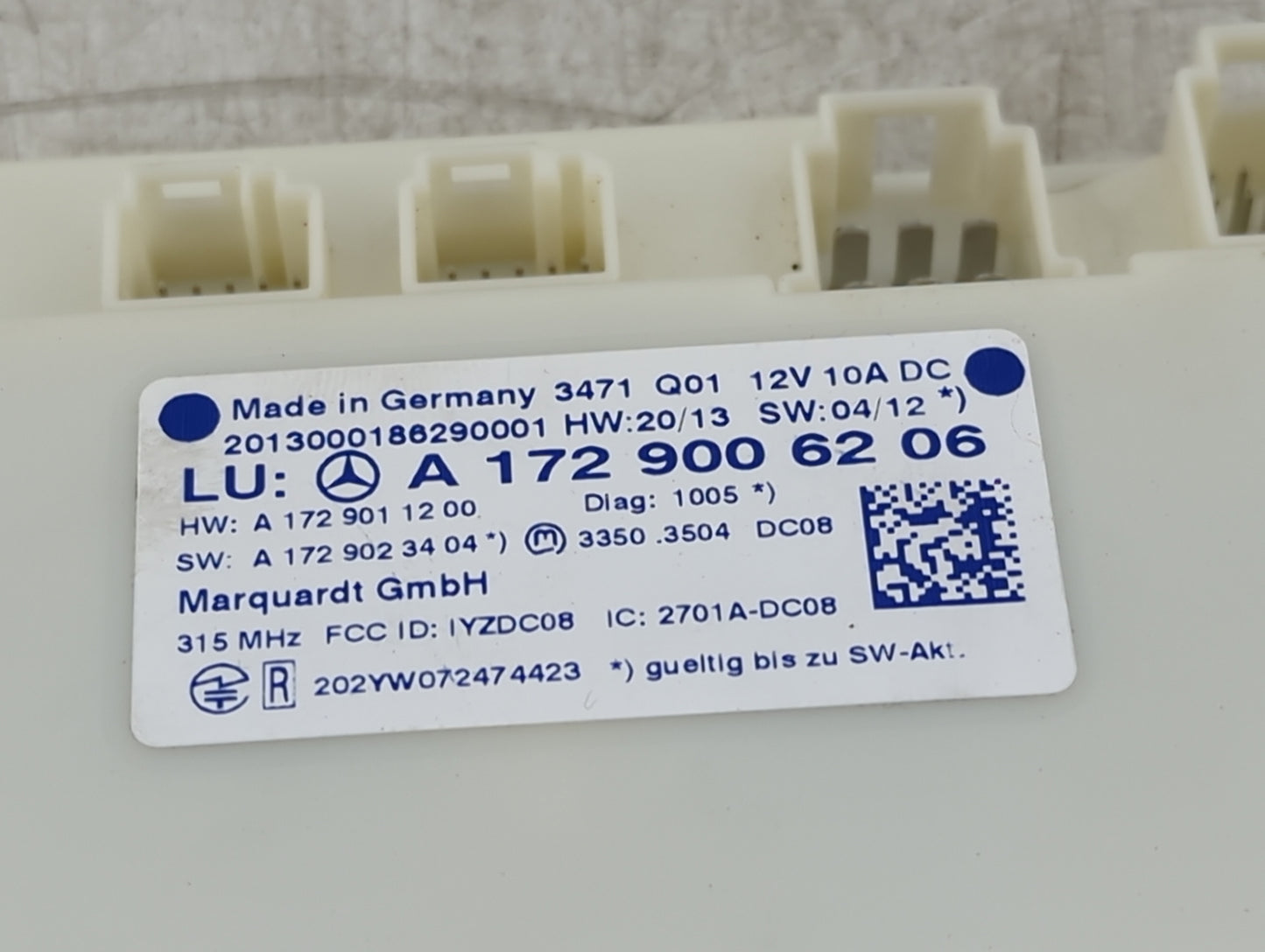 Mercedes-benz C-class Locking Control Module - Oemusedautoparts1.com