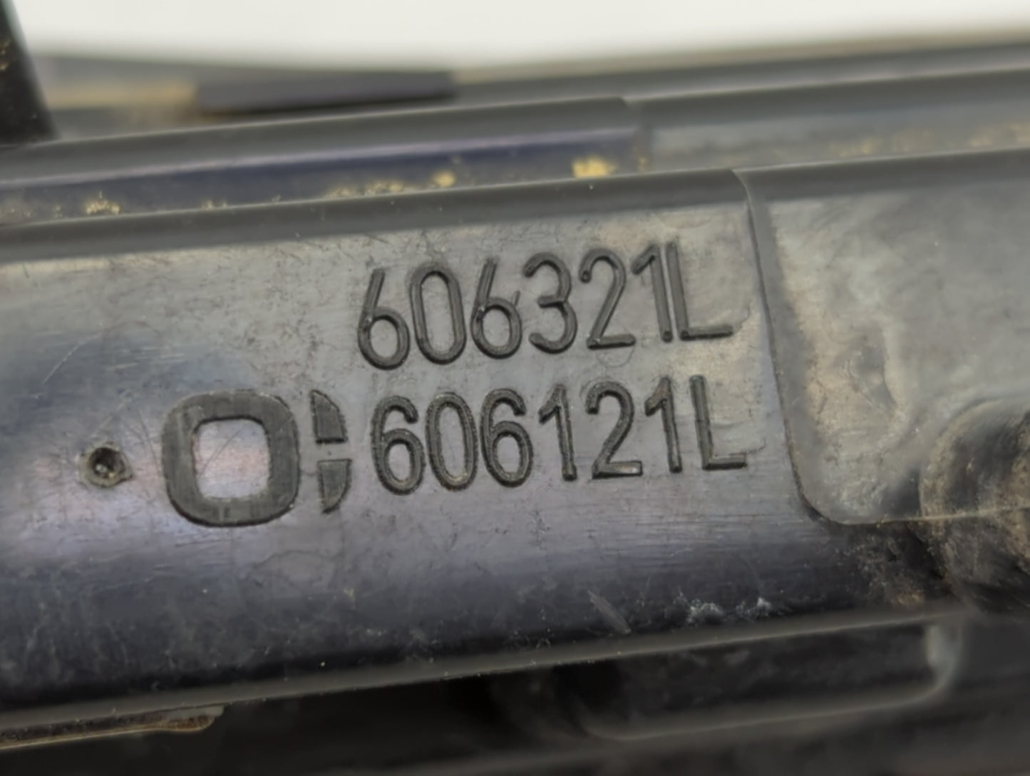 Mercedes-benz C-class Driver Left Oem Front Light Lamp Black 1454477 - Oemusedautoparts1.com