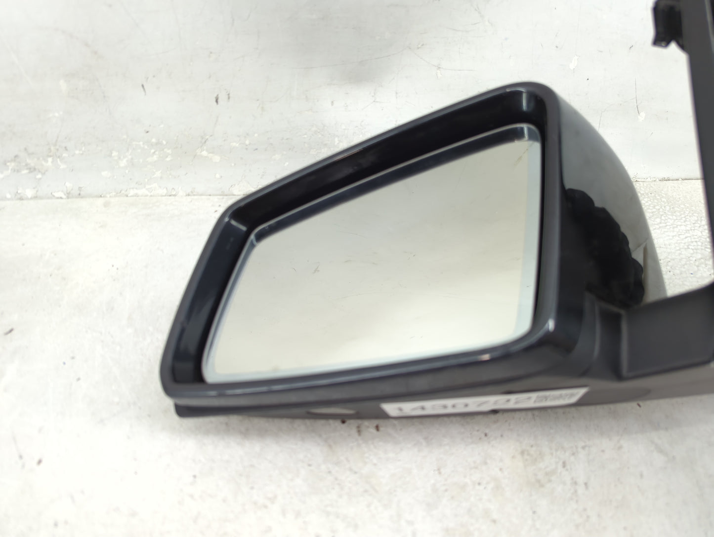 2012-2014 Mercedes-Benz C250 Driver Side View Mirror - Left Door Mirror OEM Used - Oemusedautoparts1.com