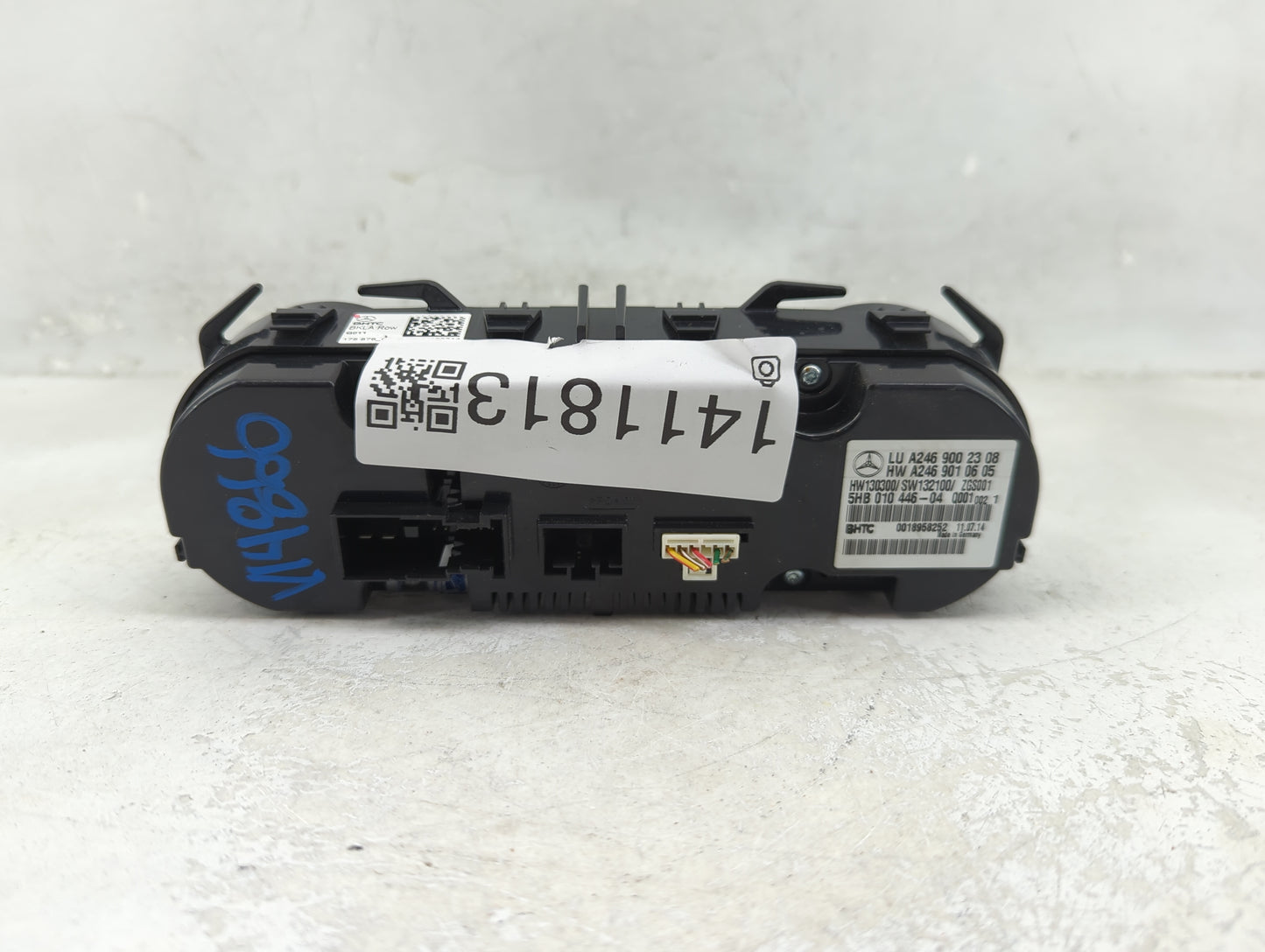2014 Mercedes-Benz Cla250 Climate Control Module Temperature AC/Heater Replacement P/N:A2469010605 Fits OEM Used Auto Parts