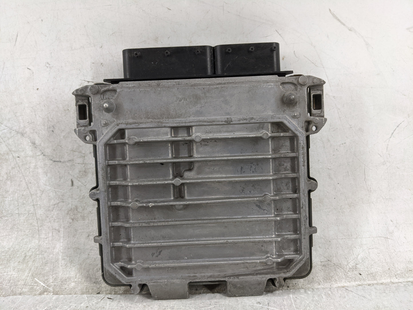 2014-2015 Mercedes-Benz Cla250 PCM Engine Control Computer ECU ECM PCU OEM P/N:A2709000900 A2709010900 Fits Fits 2013 2014 2