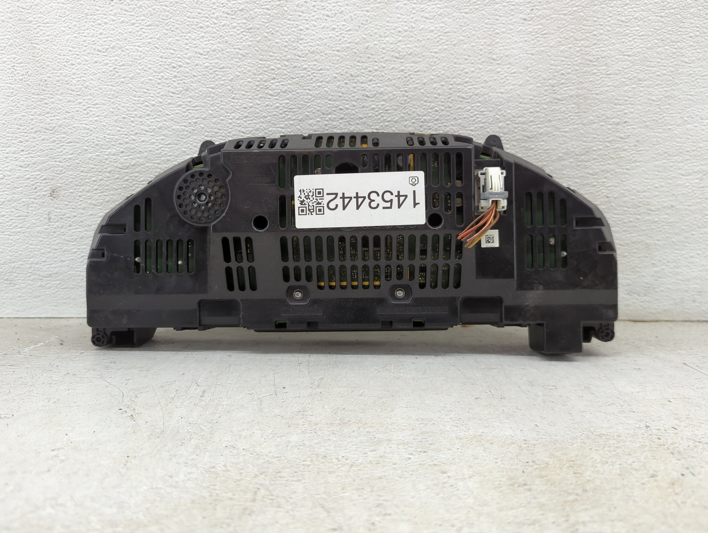 2014 Mercedes Benz E Class Instrument Cluster Speedometer Gauges P/N:A2129000925 A2C53435305, A2C30473300, A2087306100 Miles