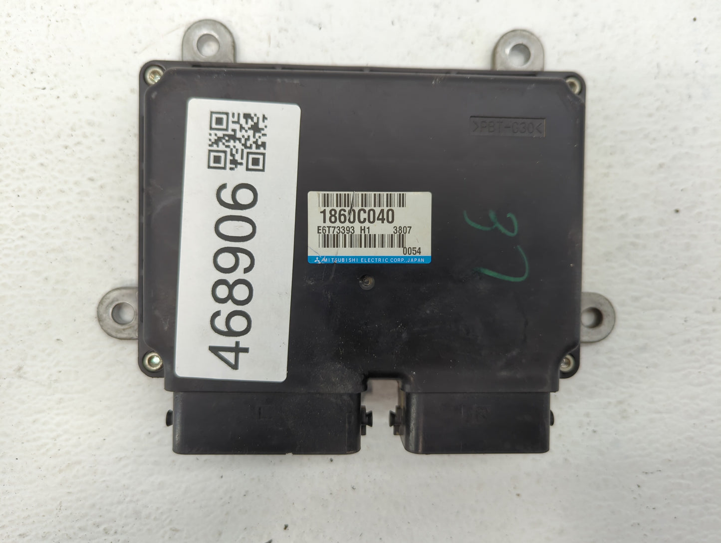 2014 Mercury Milan PCM Engine Control Computer ECU ECM PCU OEM P/N:1860C040 Fits OEM Used Auto Parts - Oemusedautoparts1.com
