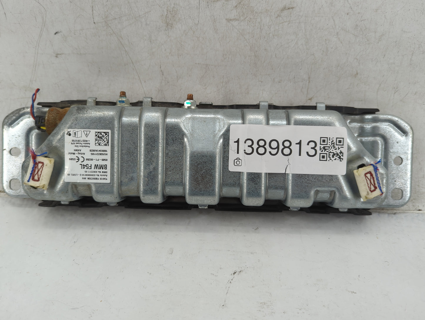 2014 Mini Cooper Air Bag Passenger Right Knee OEM P/N:0589-P1-00356 Fits OEM Used Auto Parts - Oemusedautoparts1.com