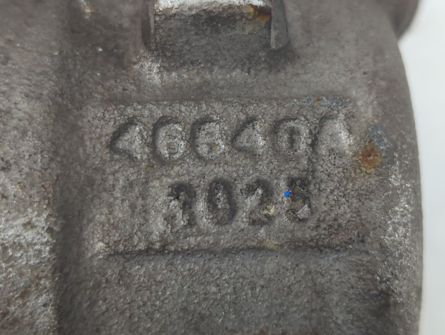 2014 Mini Cooper Front Passenger Right Brake Caliper 669415 - Oemusedautoparts1.com