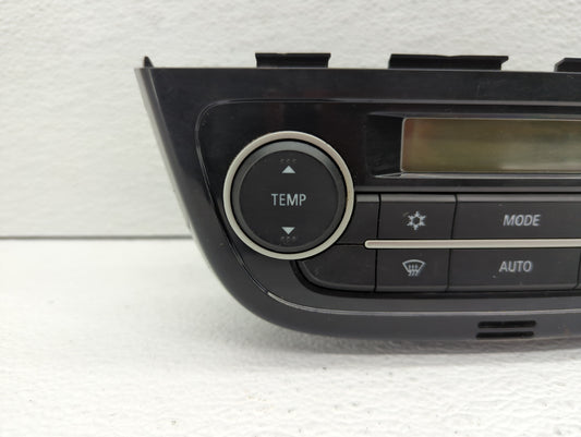 1997-2002 Mitsubishi Mirage Climate Control Module Temperature AC/Heater Replacement P/N:T1025190E 7820A361XA Fits OEM Used Auto Parts