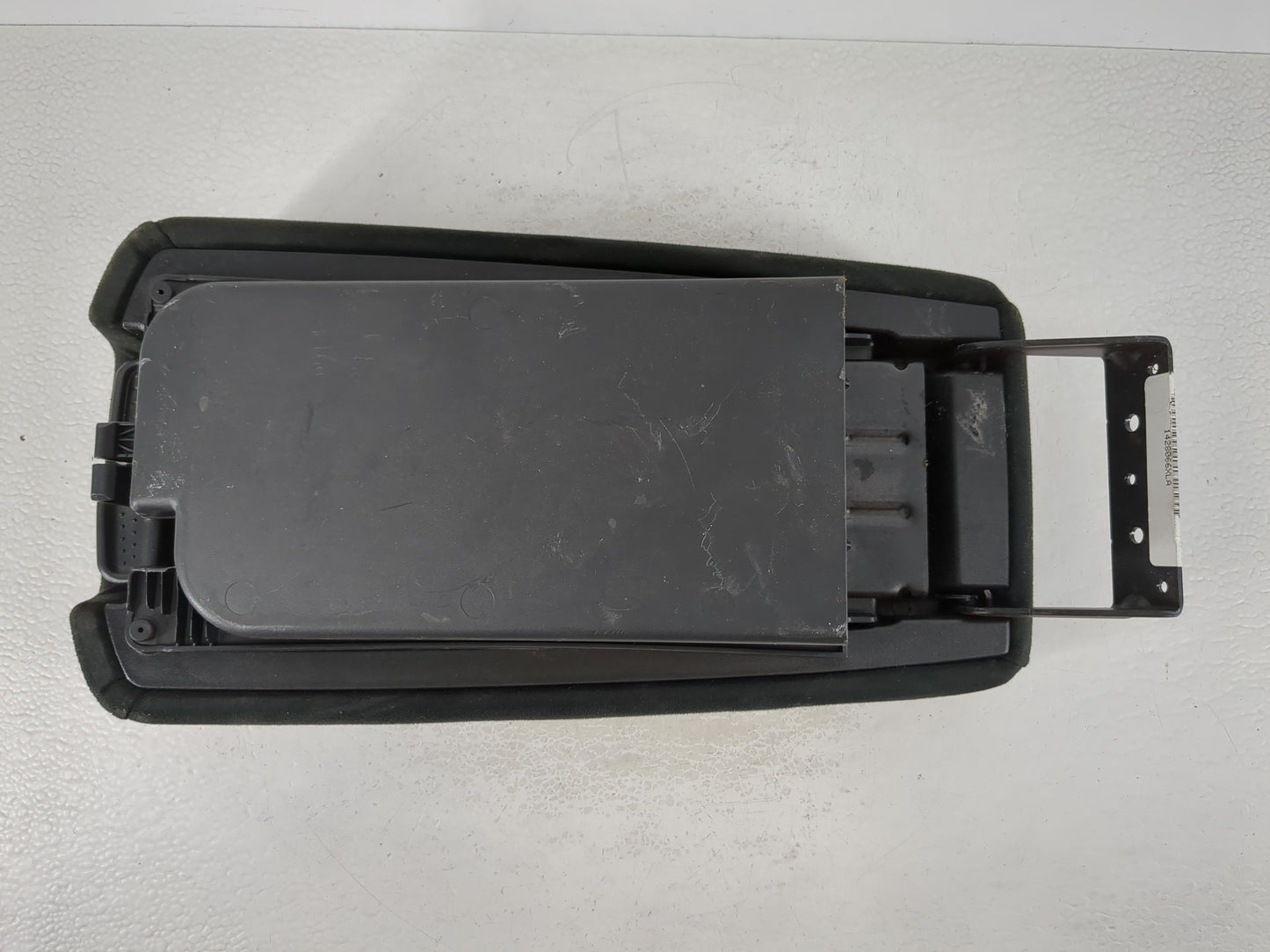 2013-2014 Nissan Altima Center Floor Console Fits Fits 2013 2014 OEM Used Auto Parts - Oemusedautoparts1.com