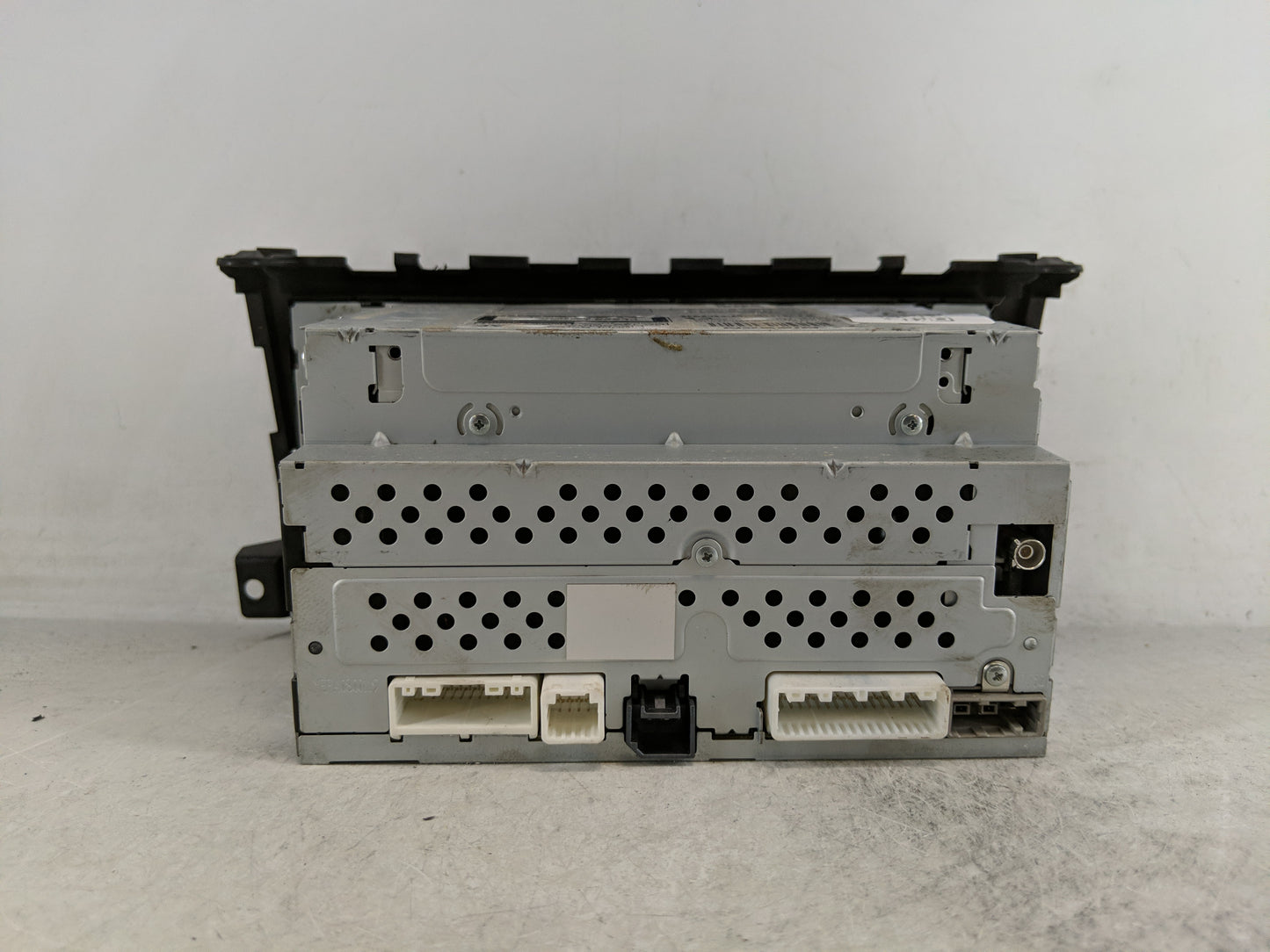 2013-2015 Nissan Altima Radio AM FM Cd Player Receiver Replacement P/N:28185 3TA1B Fits Fits 2013 2014 2015 OEM Used Auto Pa