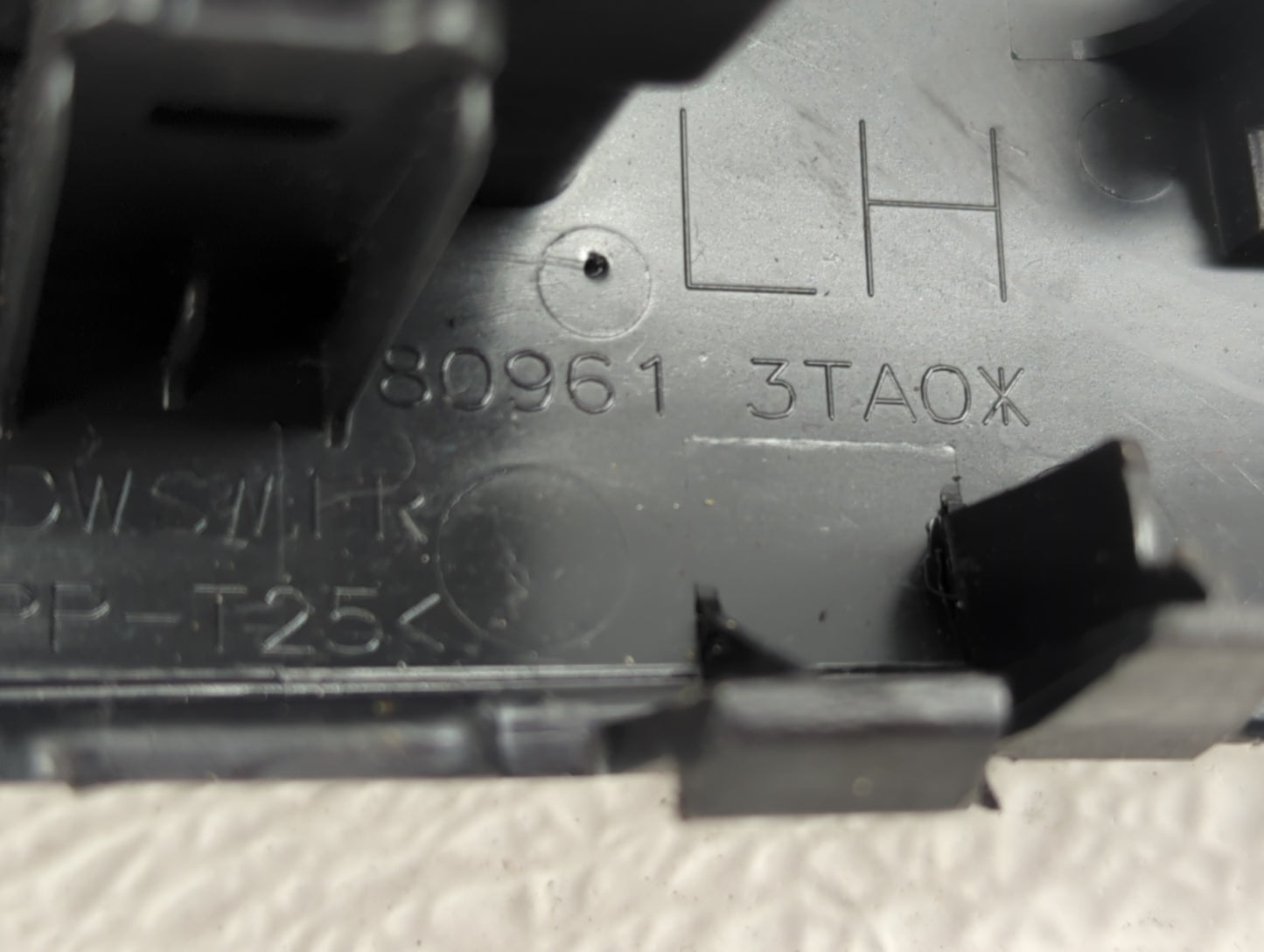 2013-2018 Nissan Altima Master Power Window Switch Replacement Driver Side Left P/N:80961 3TAO Fits OEM Used Auto Parts - Oe