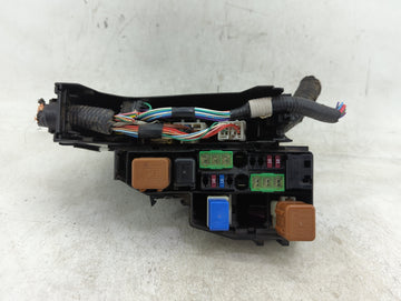 2013-2014 Nissan Altima Fusebox Fuse Box Panel Relay Module P/N:7154-5763-30 7254-5763-30 Fits Fits 2013 2014 OEM Used Auto Parts