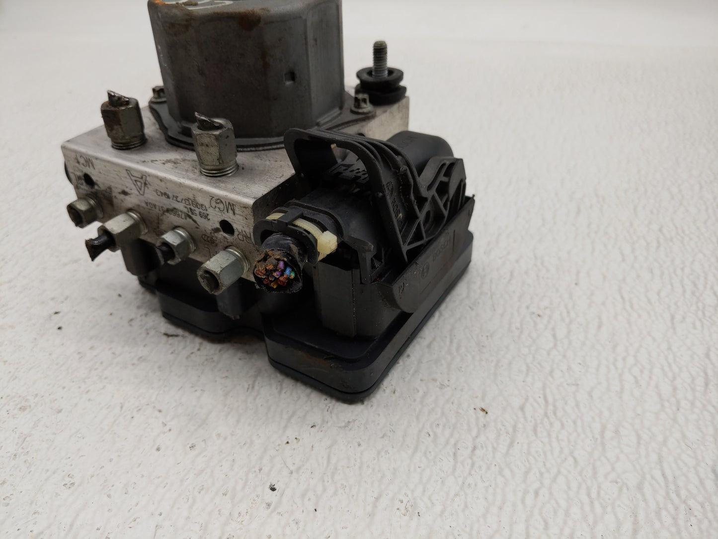 2013-2015 Nissan Altima ABS Pump Control Module Replacement P/N:47760 3TA0A 47660 3TA0A Fits Fits 2013 2014 2015 OEM Used Au
