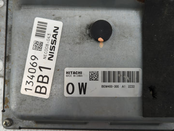 2013-2014 Nissan Altima PCM Engine Control Computer ECU ECM PCU OEM P/N:MEC300-010 D1 MEC300-011 A1 Fits Fits 2013 2014 OEM Used Auto Parts