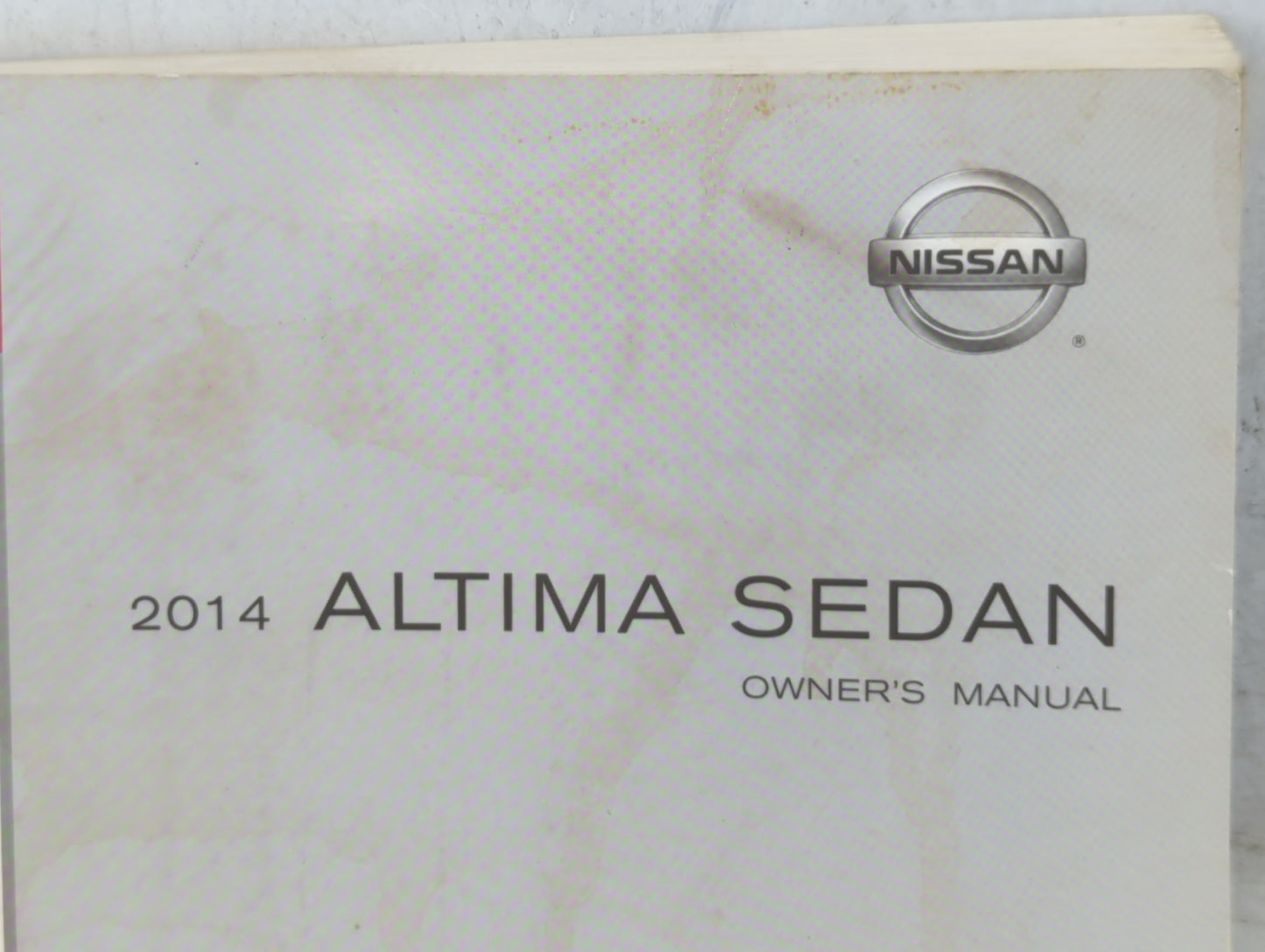 2014 Nissan Altima Owners Manual Book Guide P/N:OM14E 0L33U0 OEM Used Auto Parts - Oemusedautoparts1.com