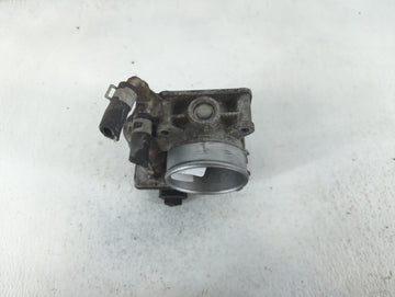 2011-2017 Nissan Juke Throttle Body P/N:RME60-31 Fits Fits 2011 2012 2013 2014 2015 2016 2017 OEM Used Auto Parts