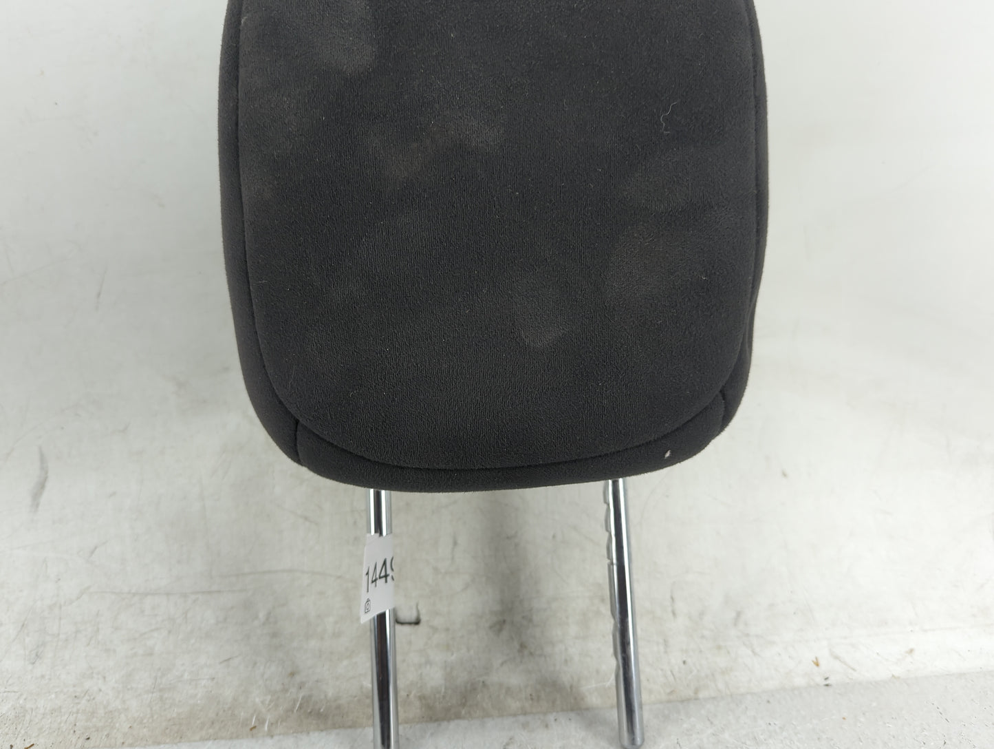 2014-2015 Nissan Leaf Headrest Head Rest Front Driver Seat Black - Oemusedautoparts1.com