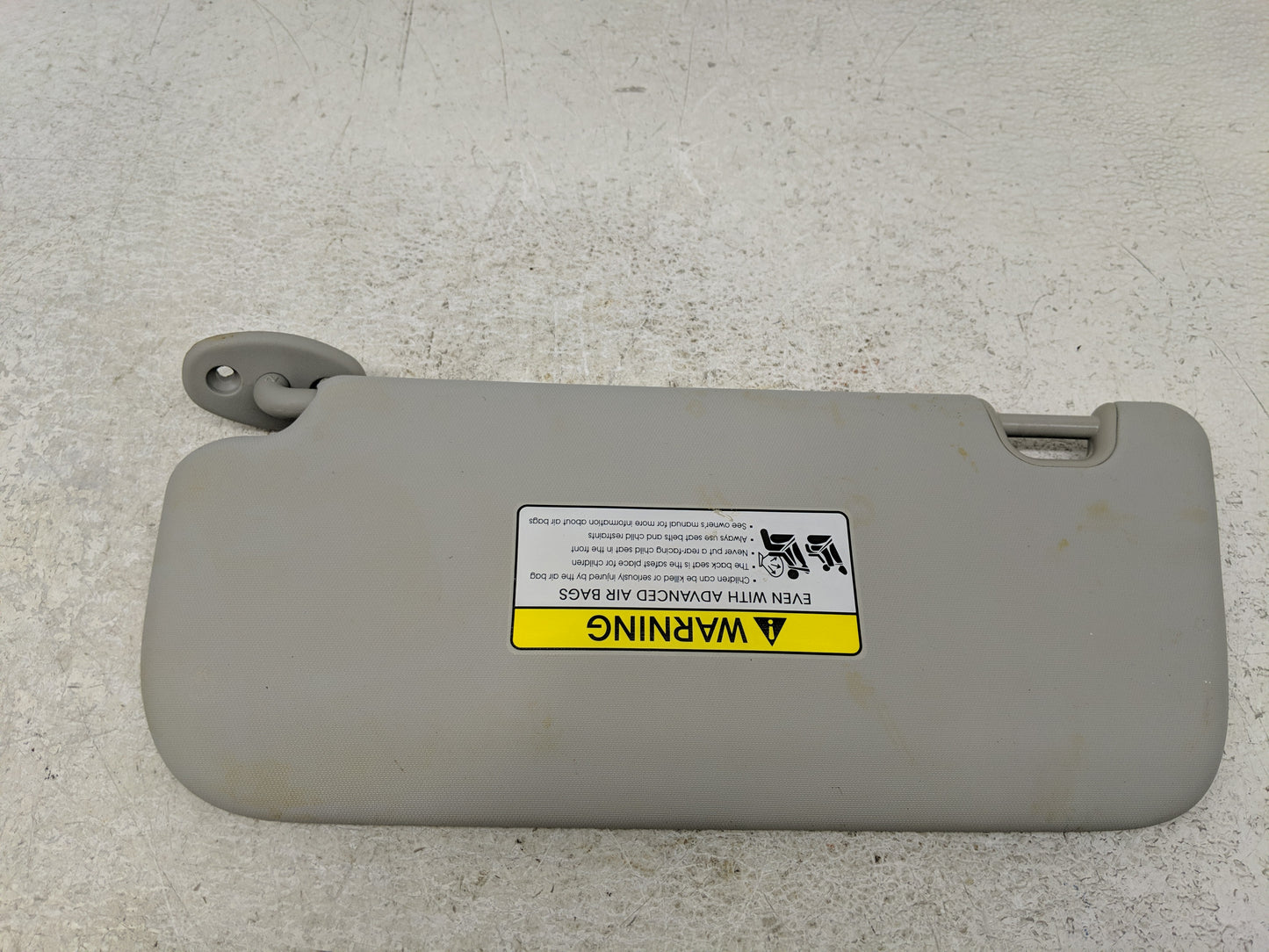 2013-2014 Nissan Maxima Sun Visor Shade Replacement Passenger Right Mirror Fits Fits 2013 2014 OEM Used Auto Parts - Oemused