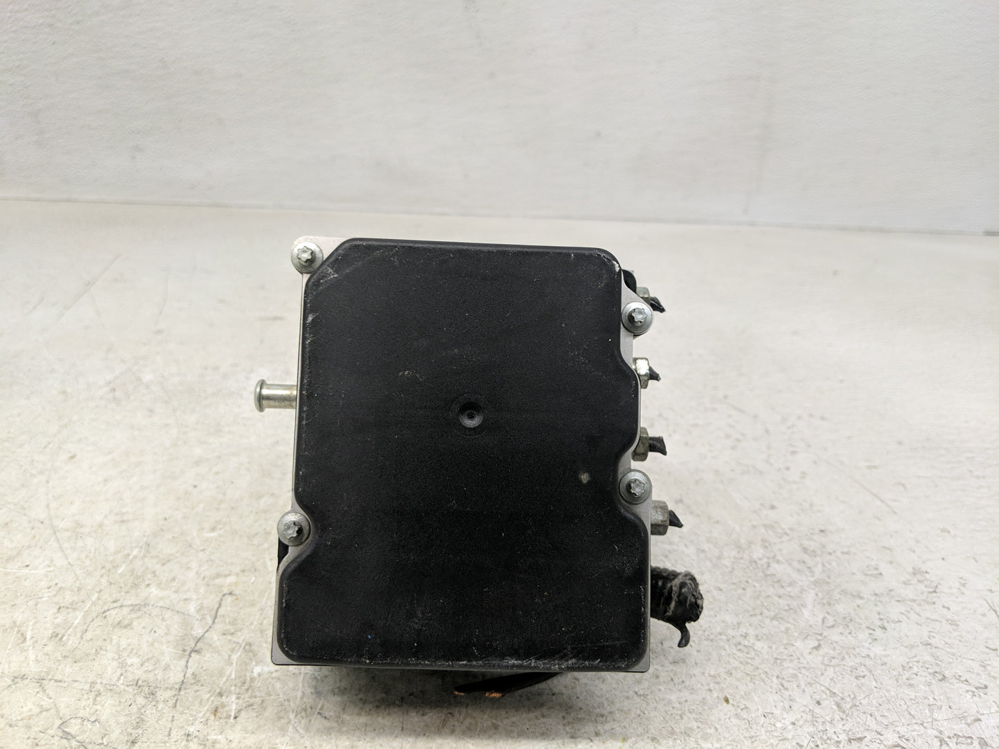 2014 Nissan Maxima ABS Pump Control Module Replacement P/N:0 265 951 865 47660 7Y90C, 0 265 251 463 AC Fits OEM Used Auto Pa