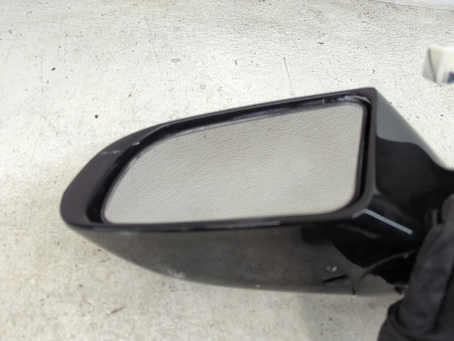 2009-2014 Nissan Maxima Driver Side View Mirror - Left Door Mirror OEM Used - Oemusedautoparts1.com
