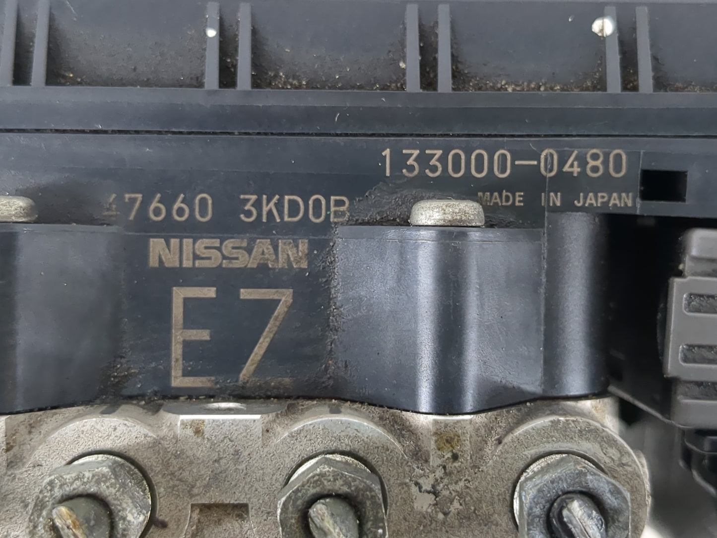 2013-2014 Nissan Pathfinder ABS Pump Control Module Replacement P/N:133000-0480 Fits Fits 2013 2014 OEM Used Auto Parts - Oe