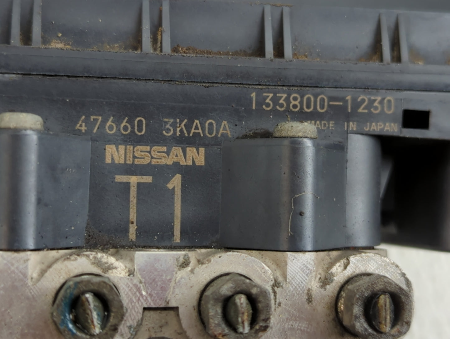 2013-2014 Nissan Pathfinder ABS Pump Control Module Replacement P/N:133800-1230 47660 3KA0A Fits Fits 2013 2014 OEM Used Aut