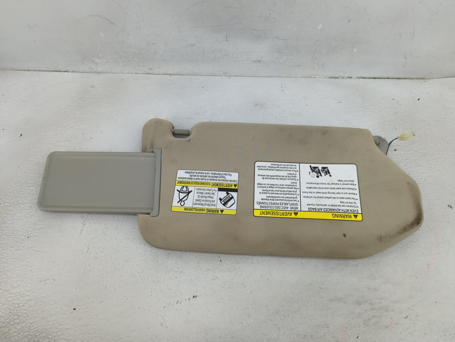 2013-2018 Nissan Pathfinder Sun Visor Shade Replacement Driver Left Mirror Fits Fits 2013 2014 2015 2016 2017 2018 OEM Used