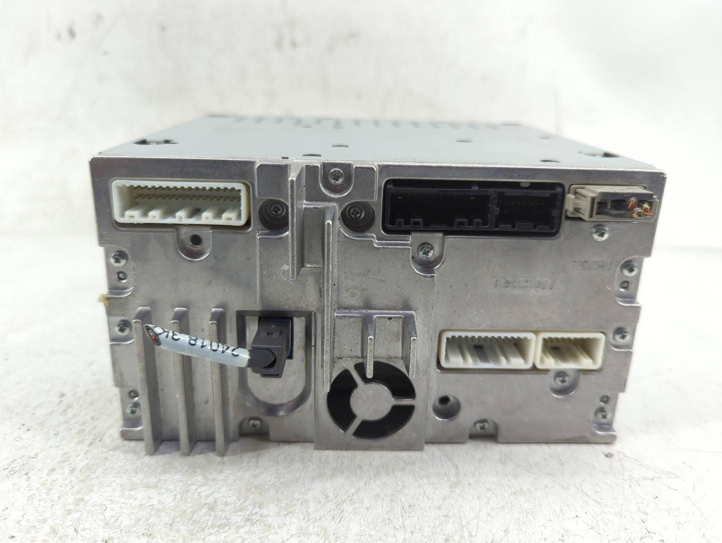 2013-2014 Nissan Pathfinder Radio AM FM Cd Player Receiver Replacement P/N:2591A 1SX5E Fits Fits 2013 2014 2015 OEM Used Aut