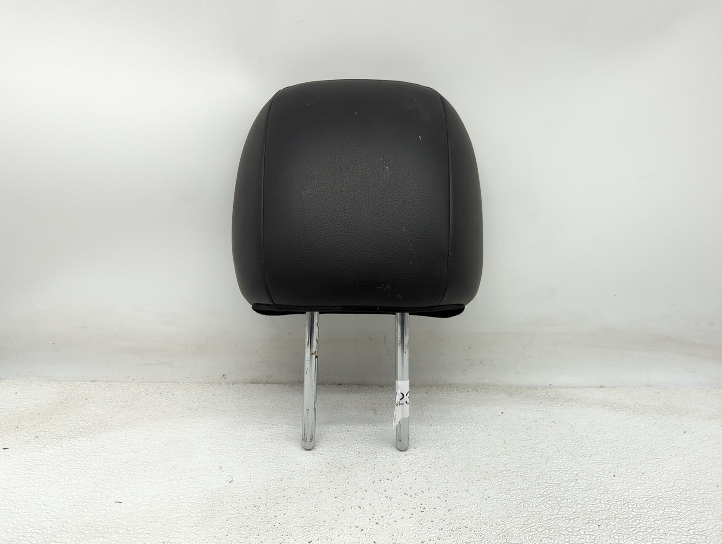 2014 Nissan Pathfinder Headrest Head Rest Rear Center Seat Fits OEM Used Auto Parts - Oemusedautoparts1.com