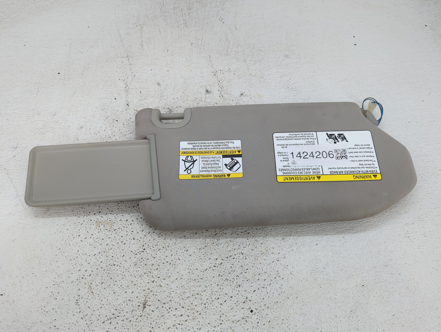 2013-2018 Nissan Pathfinder Sun Visor Shade Replacement Driver Left Mirror Fits Fits 2013 2014 2015 2016 2017 2018 2019 OEM