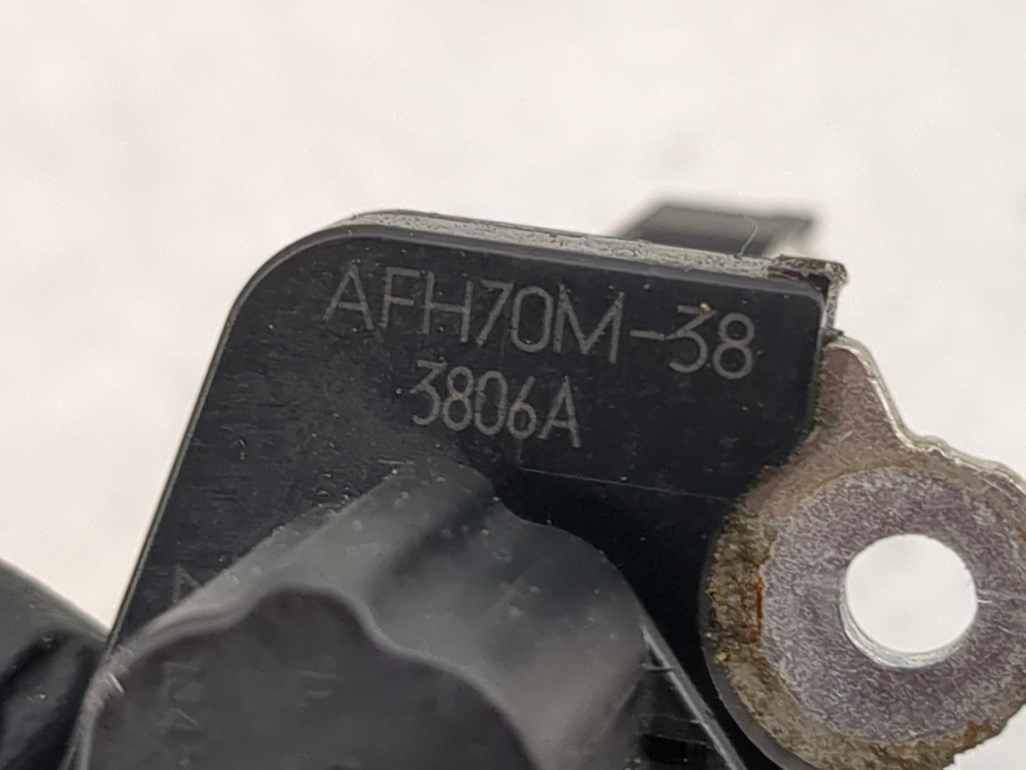 2005-2014 Nissan Pathfinder Mass Air Flow Meter Maf 1485431 - Oemusedautoparts1.com