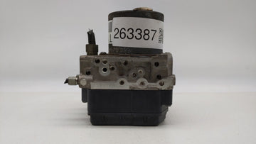 2013-2014 Nissan Pathfinder ABS Pump Control Module Replacement P/N:47660 3KA0A 47660 3KA0B Fits Fits 2013 2014 OEM Used Auto Parts