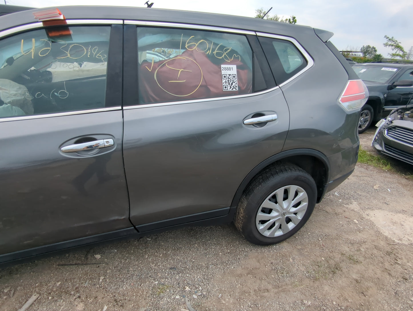 2014-2020 Nissan Rogue Driver Rear Door Oem - Oemusedautoparts1.com