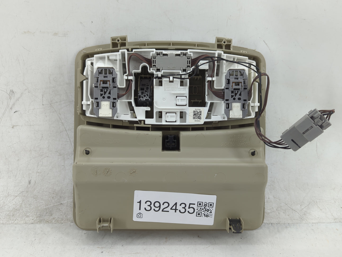2014 Nissan Rogue Overhead Roof Console - Oemusedautoparts1.com