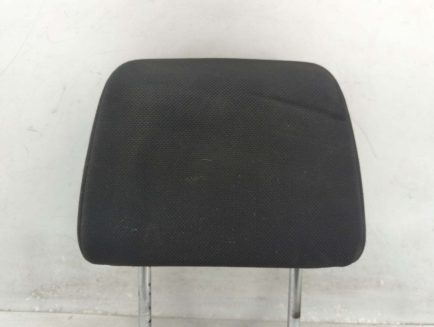 2014-2015 Nissan Rogue Headrest Head Rest Front Driver Passenger Seat - Oemusedautoparts1.com