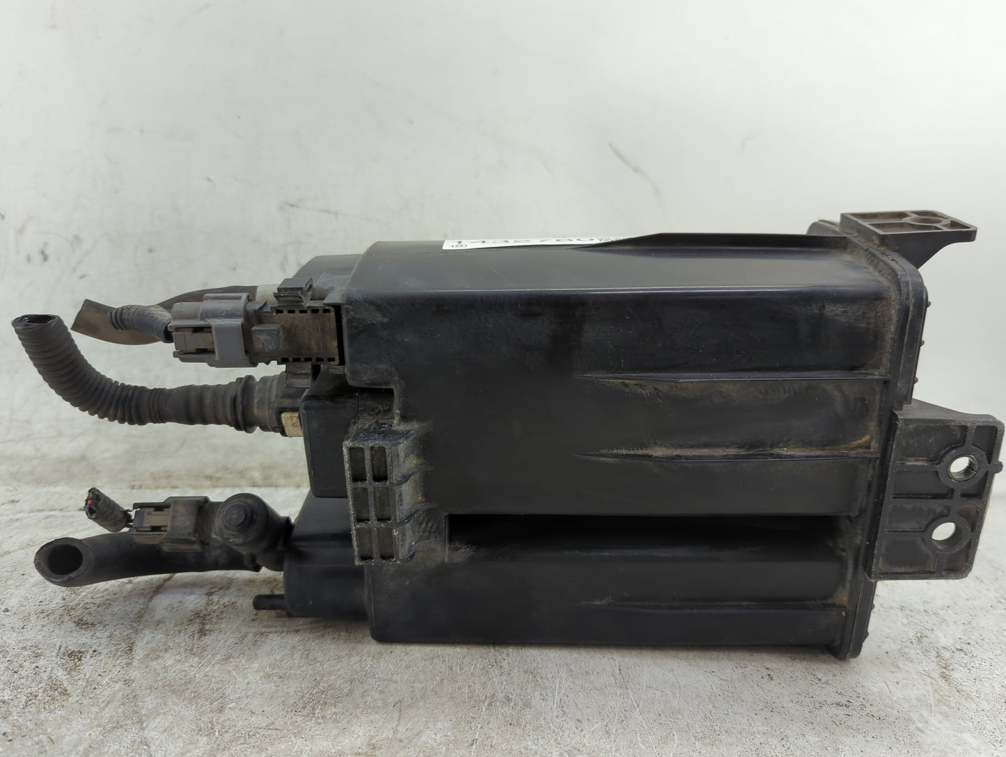 2014 Nissan Rogue Fuel Vapor Charcoal Canister - Oemusedautoparts1.com