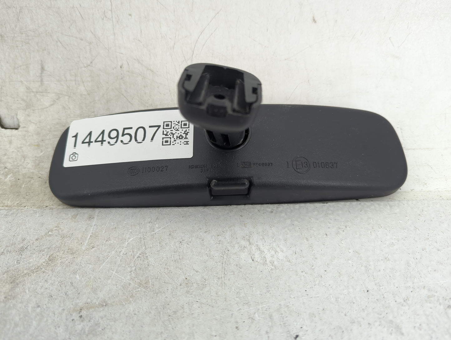 2014 Nissan Rogue Interior Rear View Mirror Replacement OEM P/N:010837 Fits OEM Used Auto Parts - Oemusedautoparts1.com