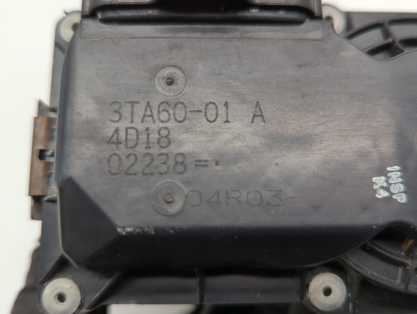 2014-2019 Nissan Rogue Throttle Body P/N:3TA60-01 C 3TA60-01 B, 3TA60-01 A Fits Fits 2013 2014 2015 2016 2017 2018 2019 OEM