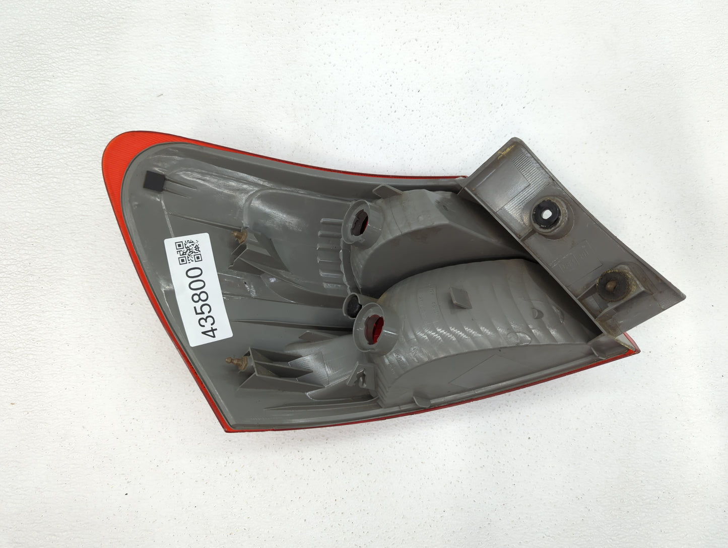 2009-2015 Nissan Rogue Tail Light Assembly Passenger Right OEM Fits Fits 2009 2010 2011 2012 2013 2014 2015 OEM Used Auto Pa