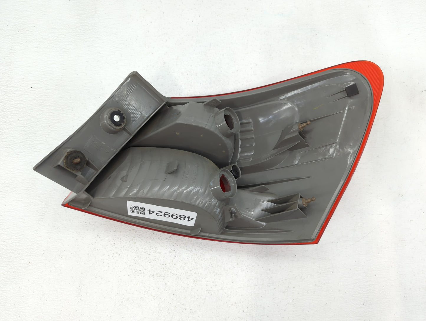 2008-2015 Nissan Rogue Tail Light Assembly Driver Left OEM Fits Fits 2008 2009 2010 2011 2012 2013 2014 2015 OEM Used Auto P