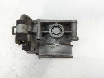 2011-2015 Nissan Rogue Throttle Body P/N:526-01 Fits Fits 2011 2012 2013 2014 2015 OEM Used Auto Parts
