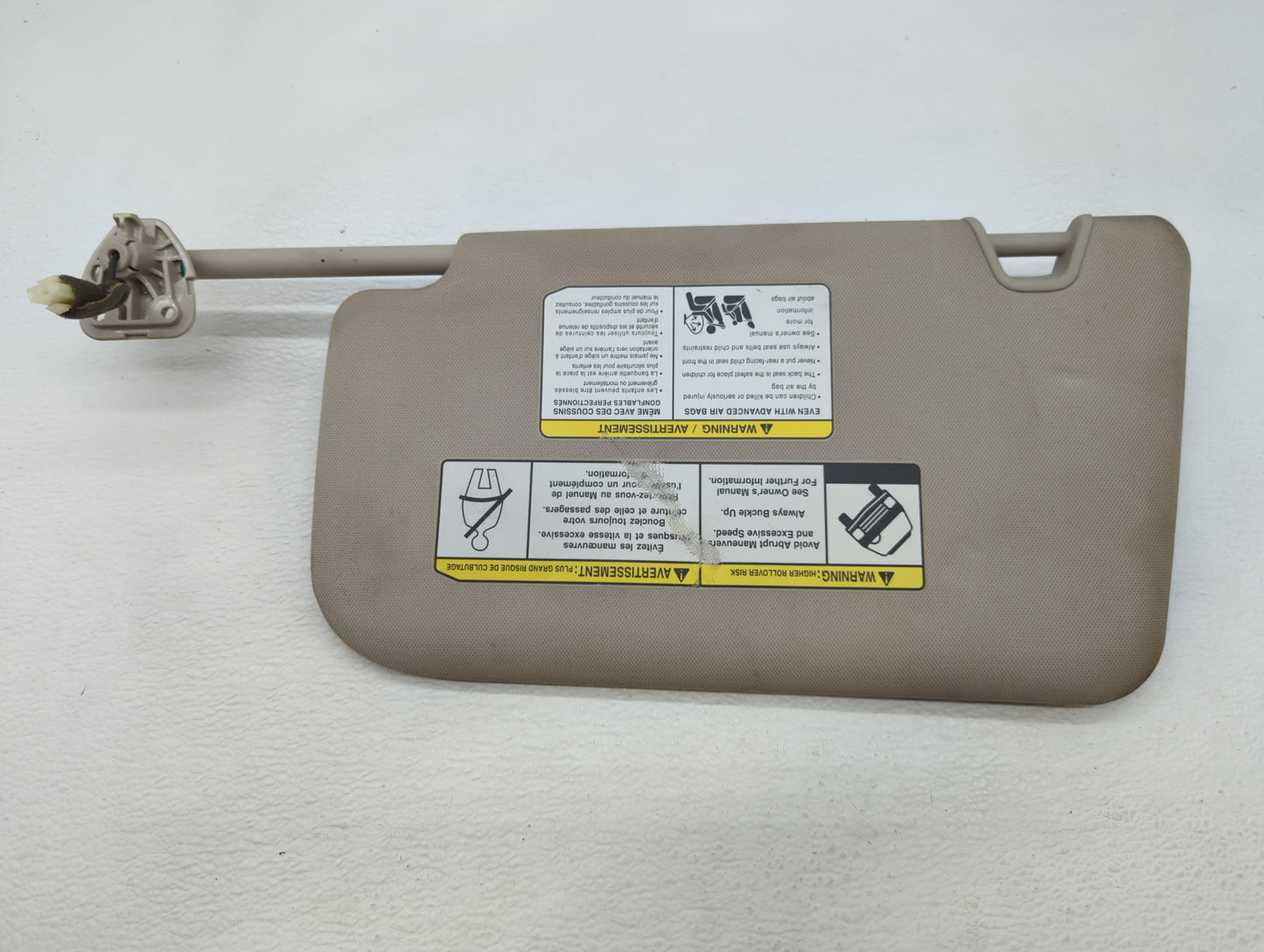 2014-2017 Nissan Rogue Sun Visor Shade Replacement Passenger Right Mirror Fits Fits 2014 2015 2016 2017 OEM Used Auto Parts