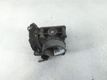 2011-2015 Nissan Rogue Throttle Body P/N:RME60-15 Fits Fits 2011 2012 2013 2014 2015 OEM Used Auto Parts