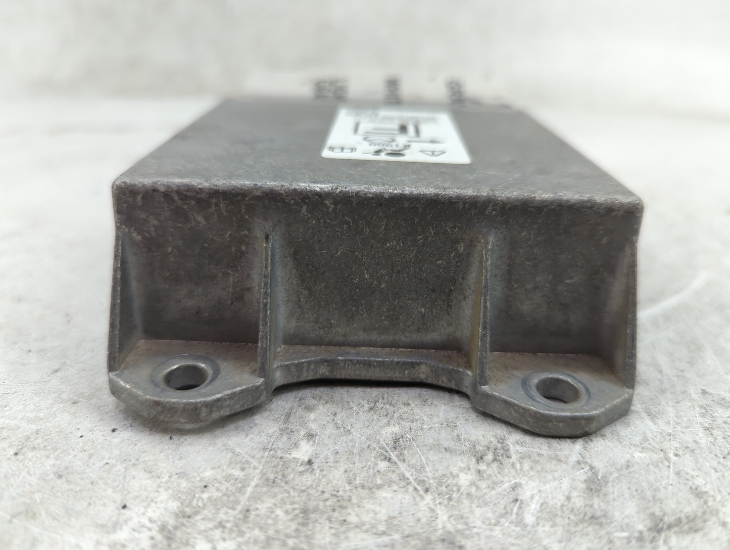 2013-2014 Nissan Sentra Chassis Control Module Ccm Bcm Body Control - Oemusedautoparts1.com