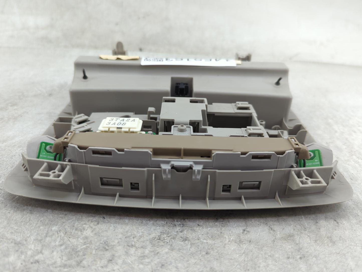 2014 Nissan Sentra Overhead Roof Console - Oemusedautoparts1.com