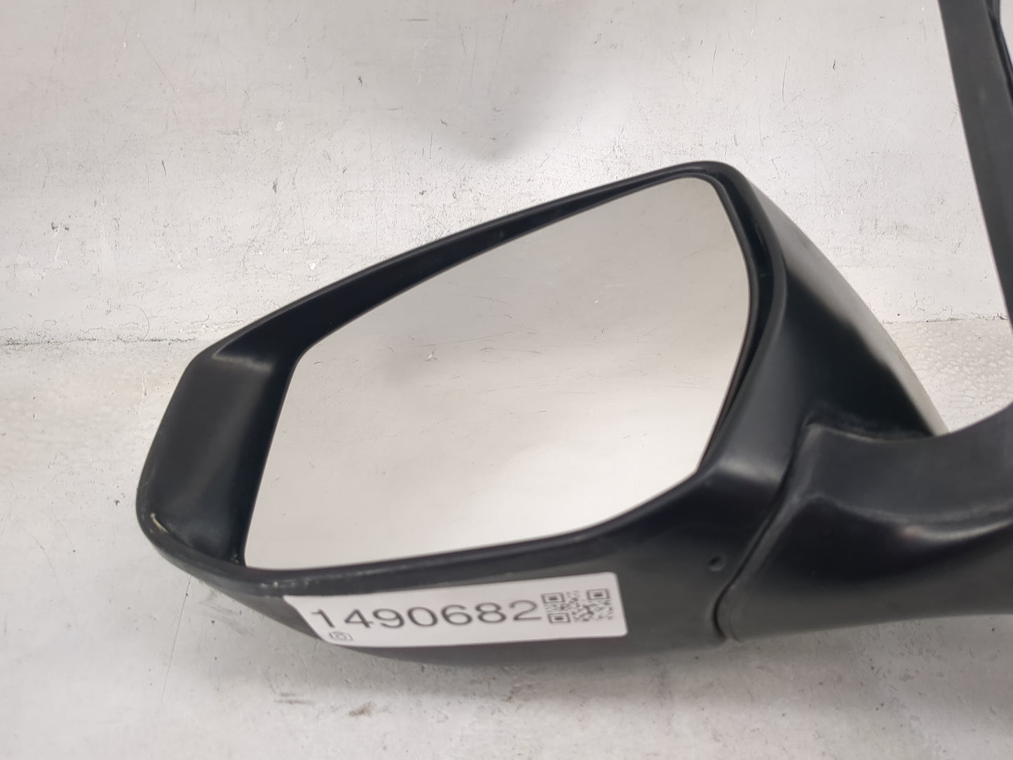 2013-2015 Nissan Sentra Driver Side View Mirror - Left Door Mirror OEM Used - Oemusedautoparts1.com